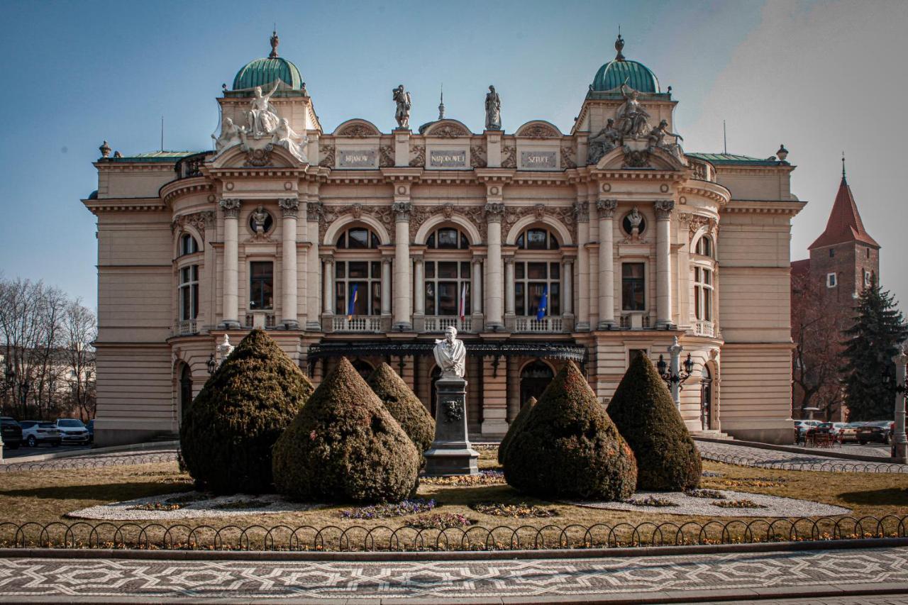 Hotel H12**** Krasków Exterior foto